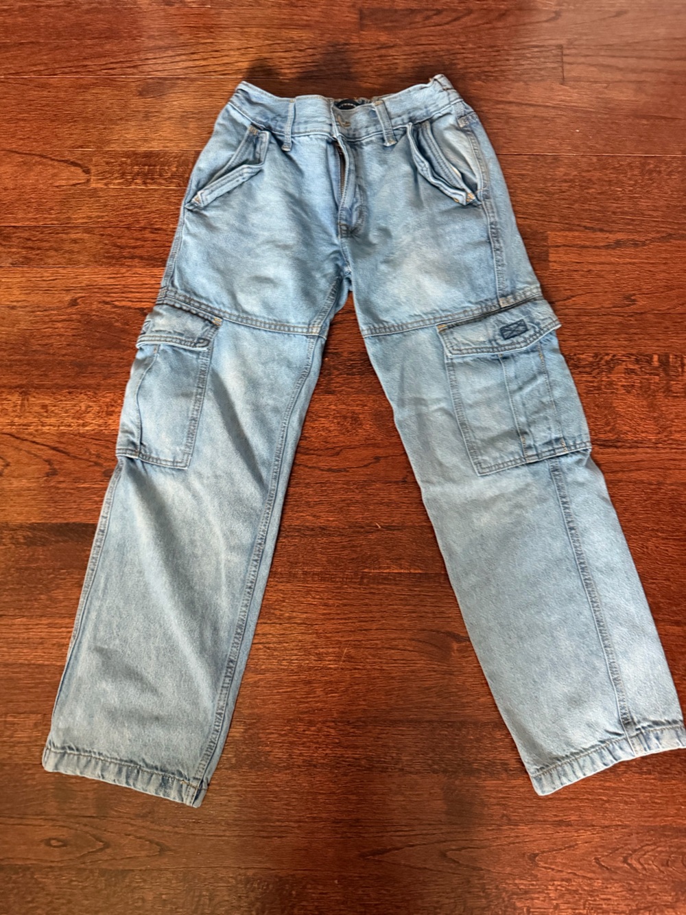 Aeropostale Light Blue Relaxed Cargo Jeans for women (stretchy waist)